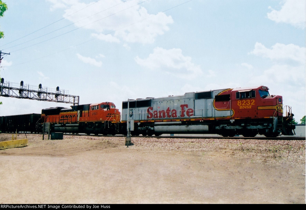 BNSF 8232 West